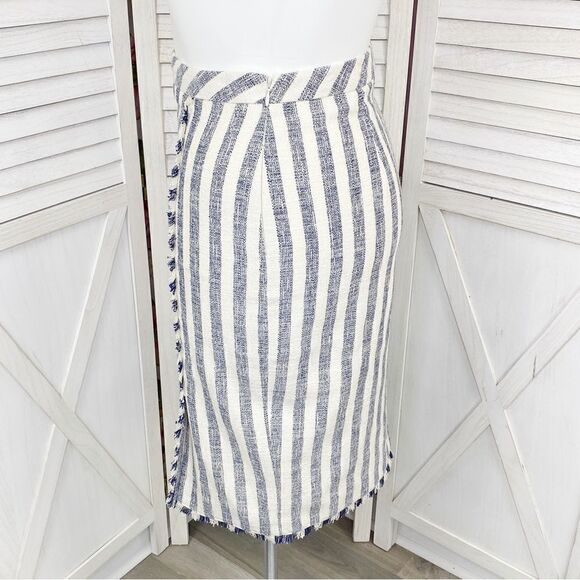 Banana Republic Striped Tweed Midi Skirt Fringe Trim Pencil Blue White Size 10 - Picture 3 of 13